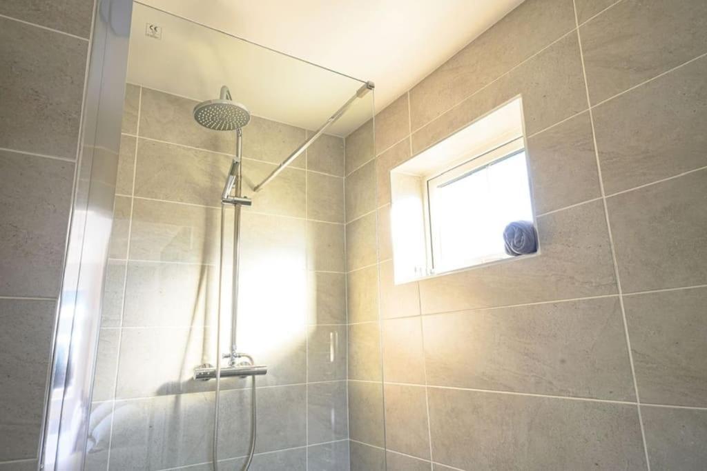 No 1 Kinvara House Килларни Экстерьер фото