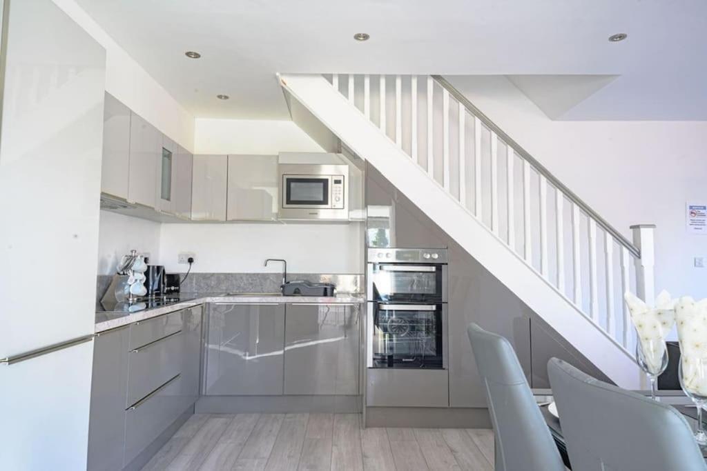 No 1 Kinvara House Килларни Экстерьер фото